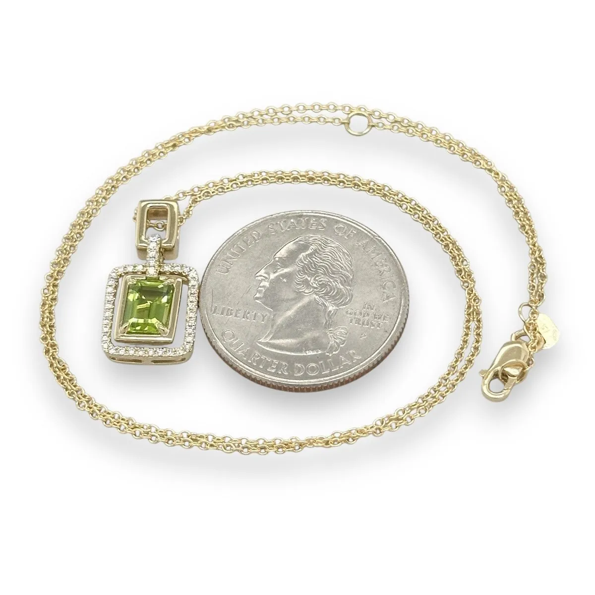 14K Y Gold 0.95ct Peridot and 0.15ct G/SI1 Diamond Pendant