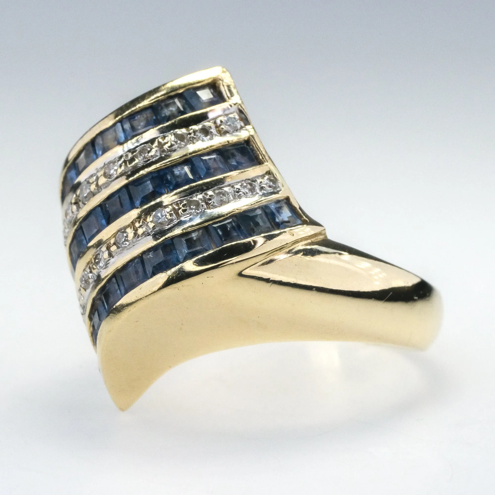 14K Yellow Gold 1.50ctw Sapphire and Diamond Accents Free-Form Gemstone Ring