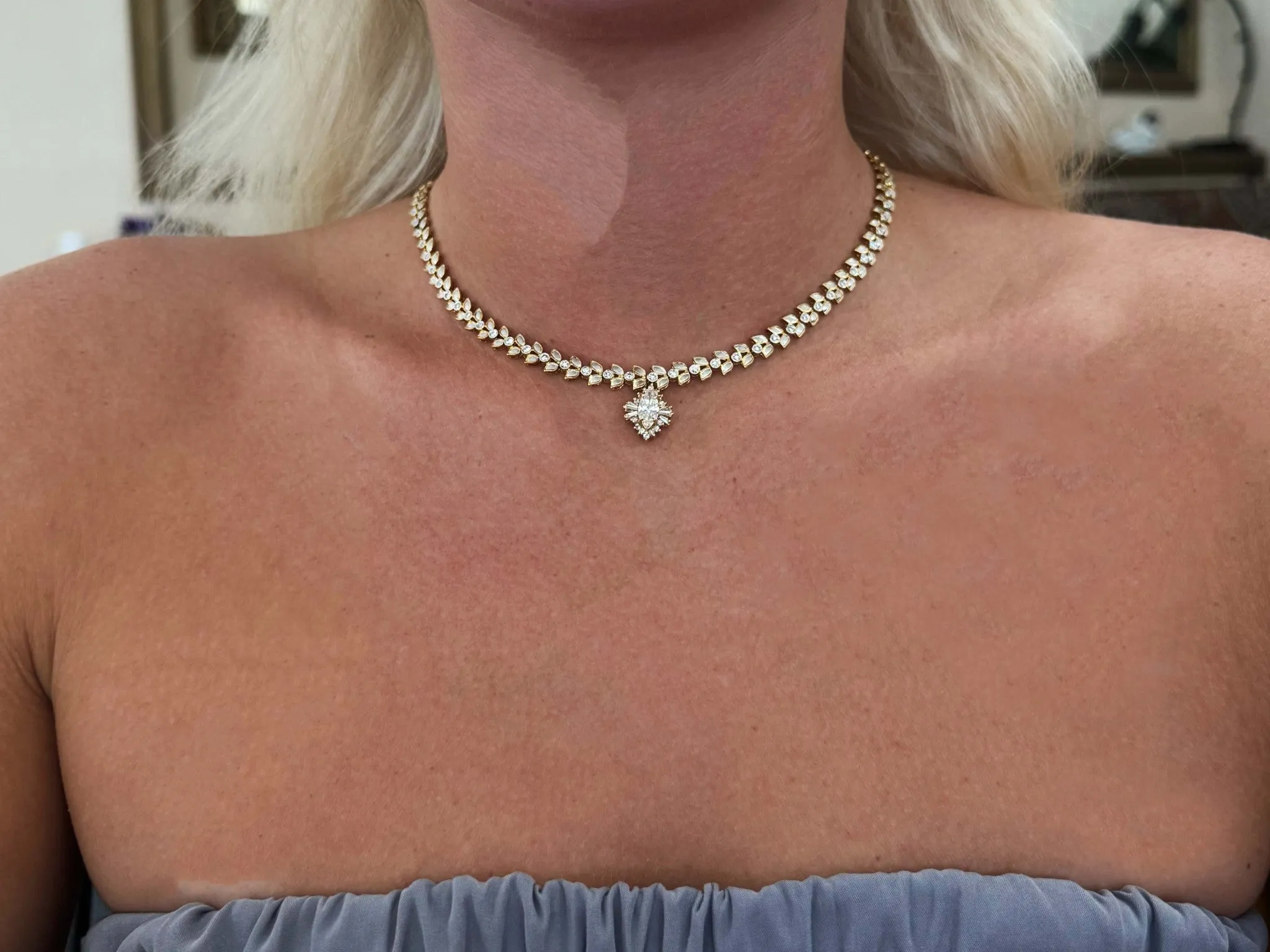 4.00 Carat Diamond Maile Leaf Collar Necklace Marquise Diamond Pendant 18K Gold