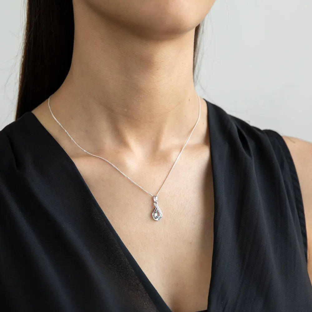 9ct White Gold Pear Shaped Aquamarine   Diamond Pendant