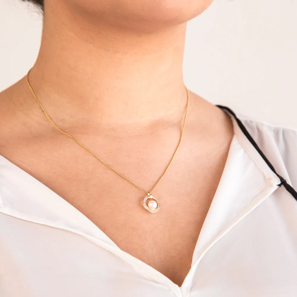 9ct Yellow Gold 6mm Freshwater Pearl and Zirconia Pendant