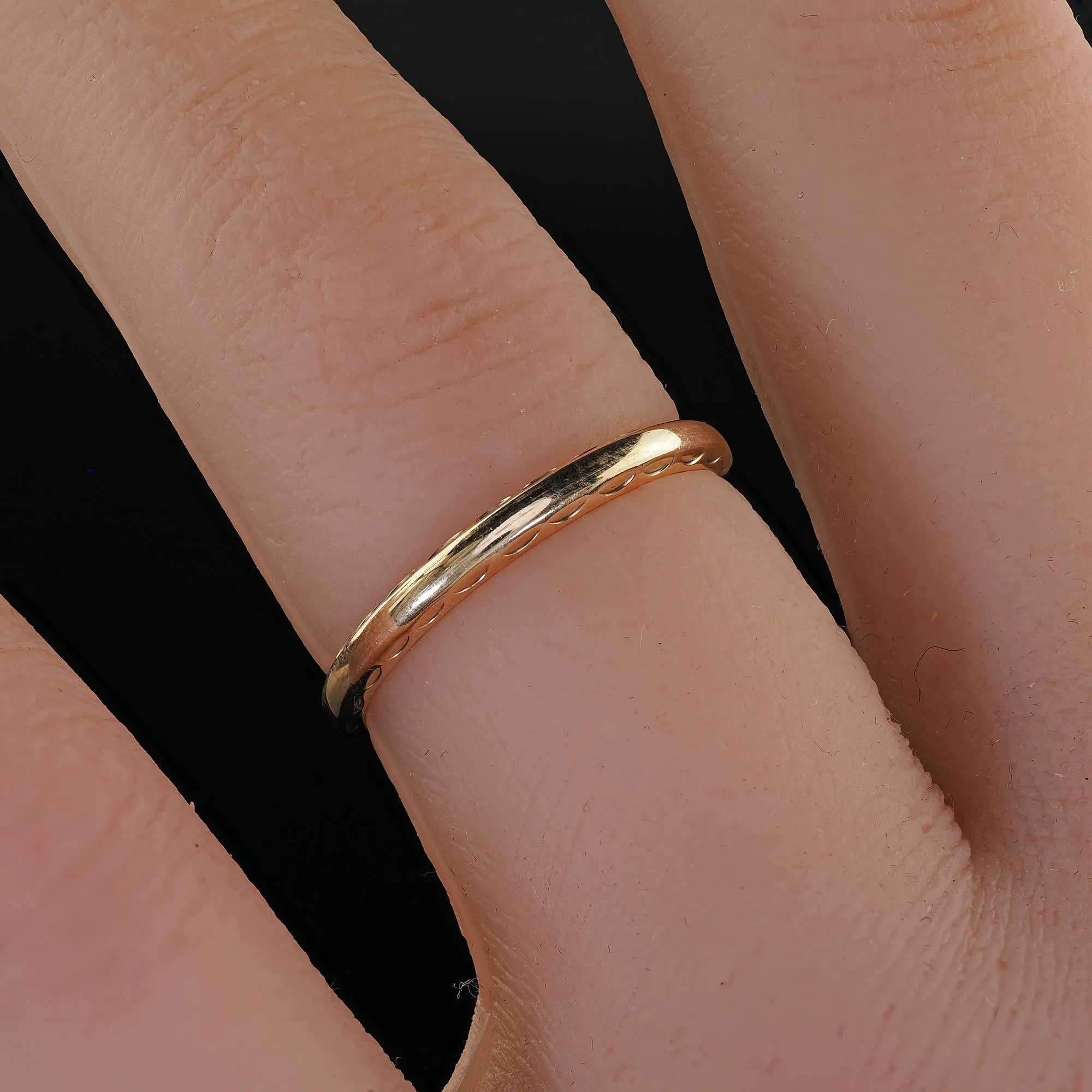 Antique Art Deco 14K Yellow Gold Engraved Classic Wedding Band - Size 6