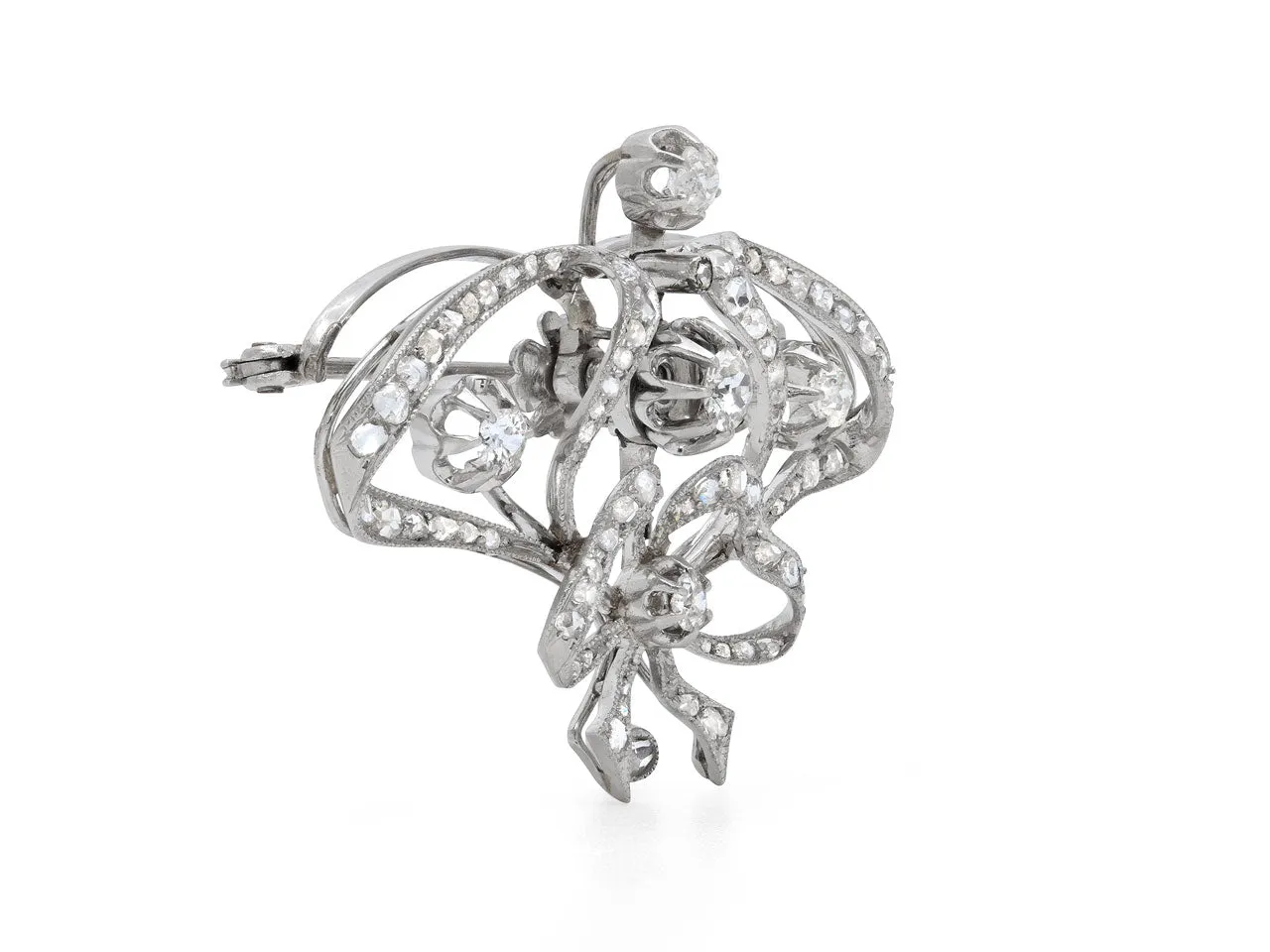 Antique Edwardian Diamond Brooch in Platinum