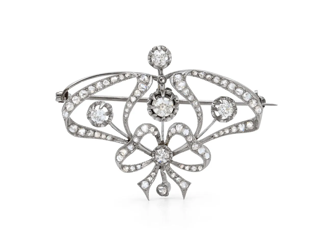 Antique Edwardian Diamond Brooch in Platinum