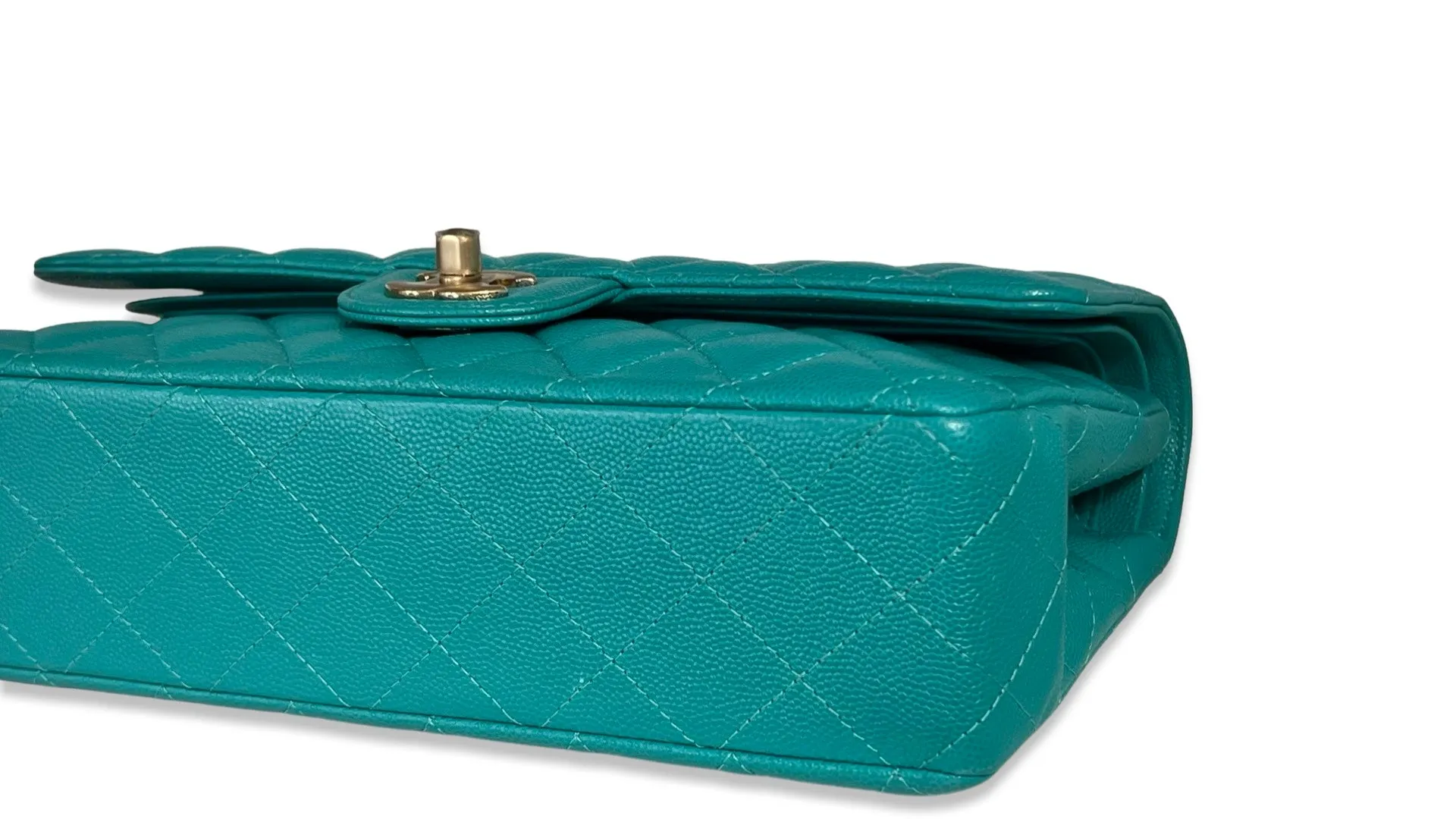 Chanel Timeless Classic Medium M/L 17C Turquoise Caviar/Grained Calfskin Gold-tone Hardware