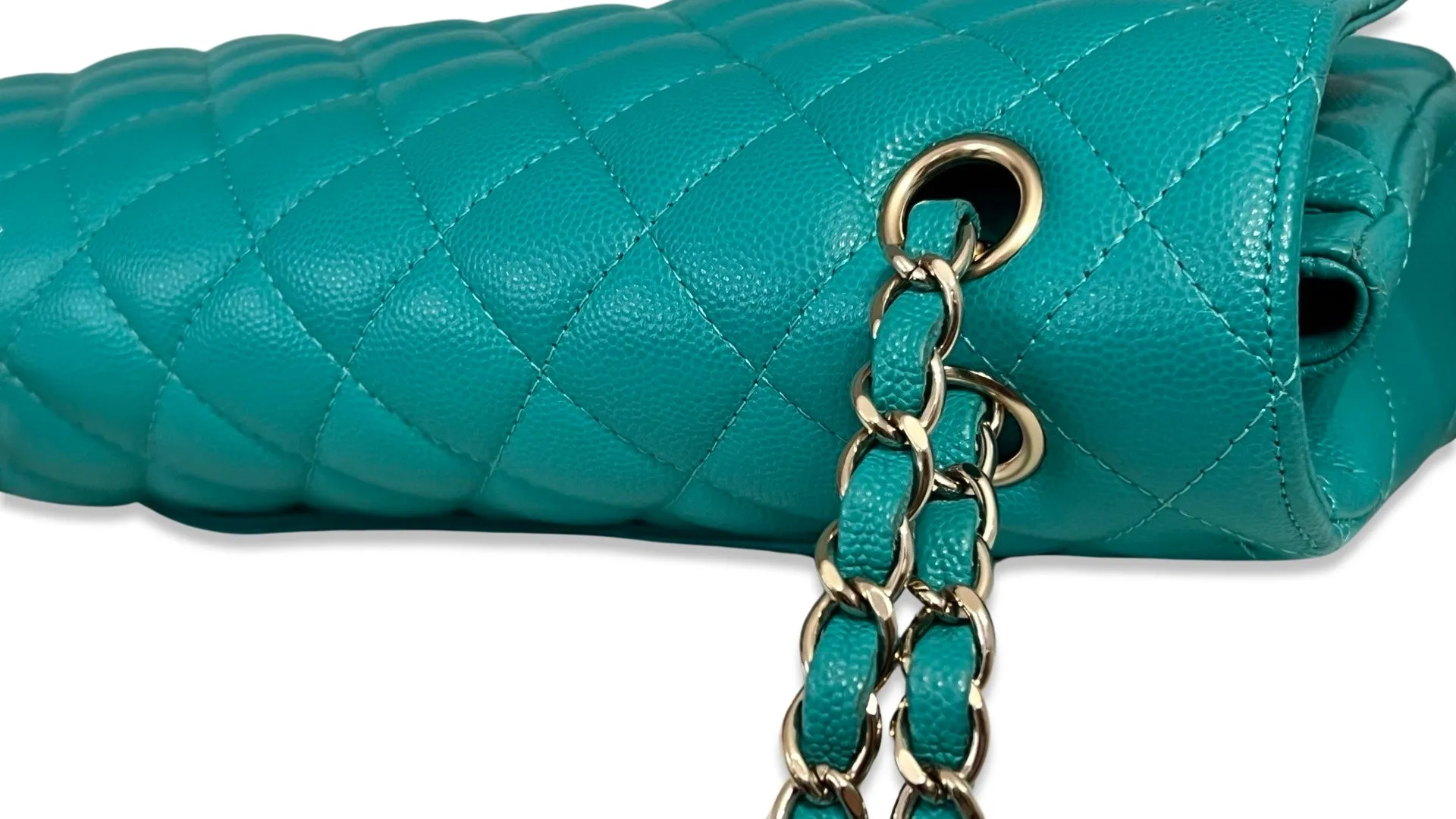 Chanel Timeless Classic Medium M/L 17C Turquoise Caviar/Grained Calfskin Gold-tone Hardware
