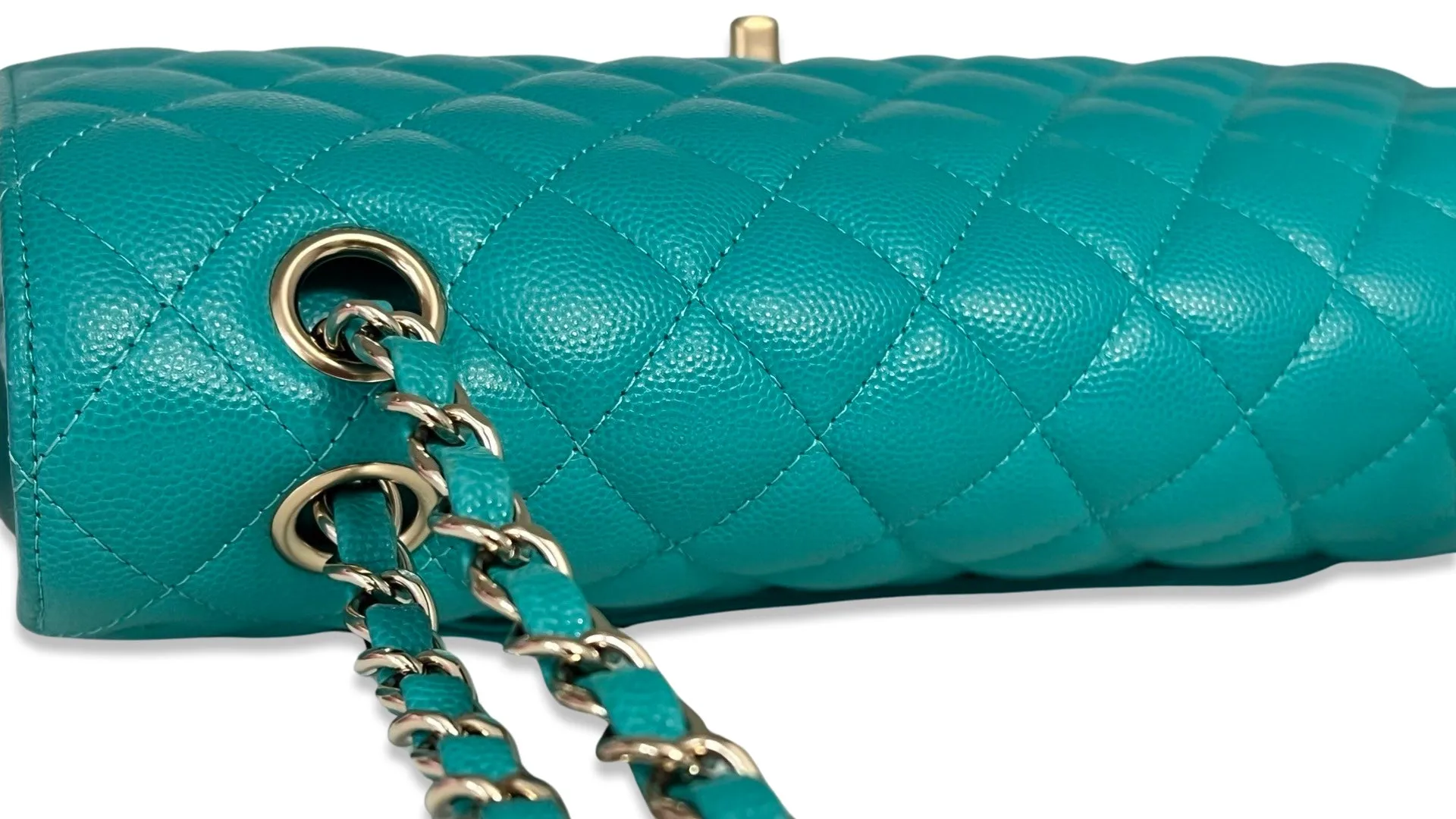 Chanel Timeless Classic Medium M/L 17C Turquoise Caviar/Grained Calfskin Gold-tone Hardware