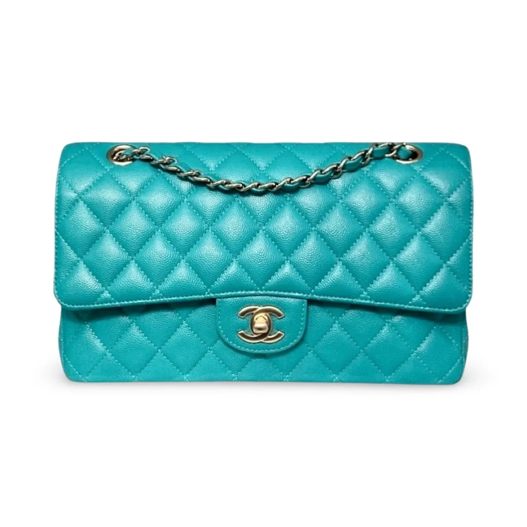 Chanel Timeless Classic Medium M/L 17C Turquoise Caviar/Grained Calfskin Gold-tone Hardware
