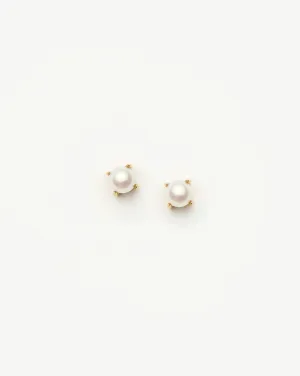 Classic Pearl Stud Earrings | 18k Gold Vermeil/Pearl