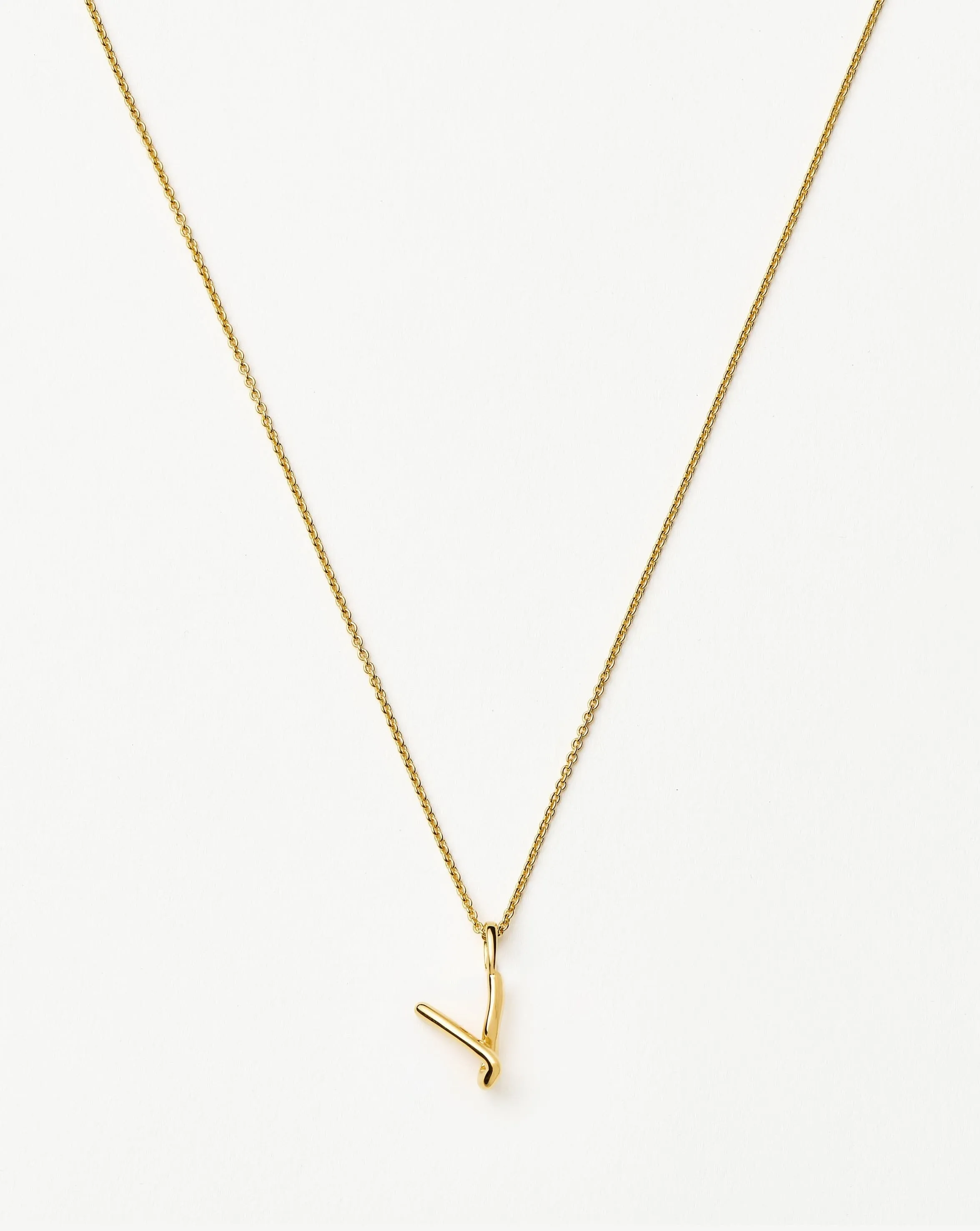 Curly Molten Mini Initial Necklace - V | 18k Gold Vermeil
