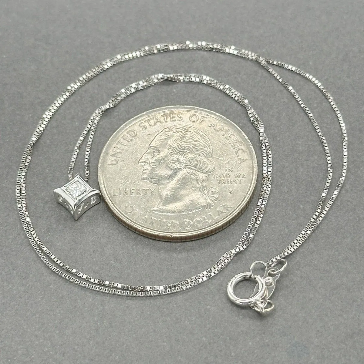 Estate 14K W Gold 0.17ct G-H/SI2 Diamond Pendant