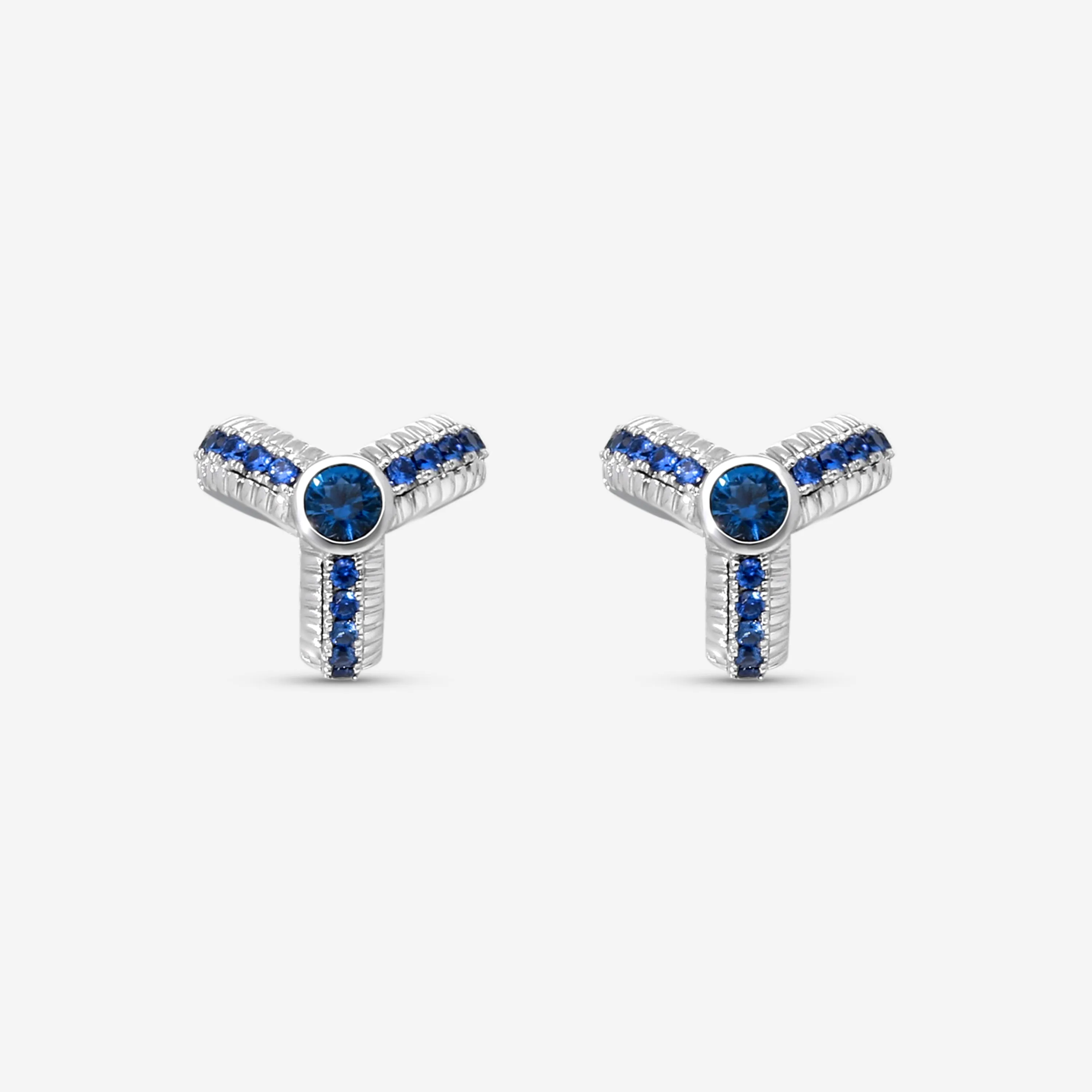 Faberg Colours of Love Trio 18K White Gold Blue Sapphire Fluted Stud Earrings 1556EA2793/3