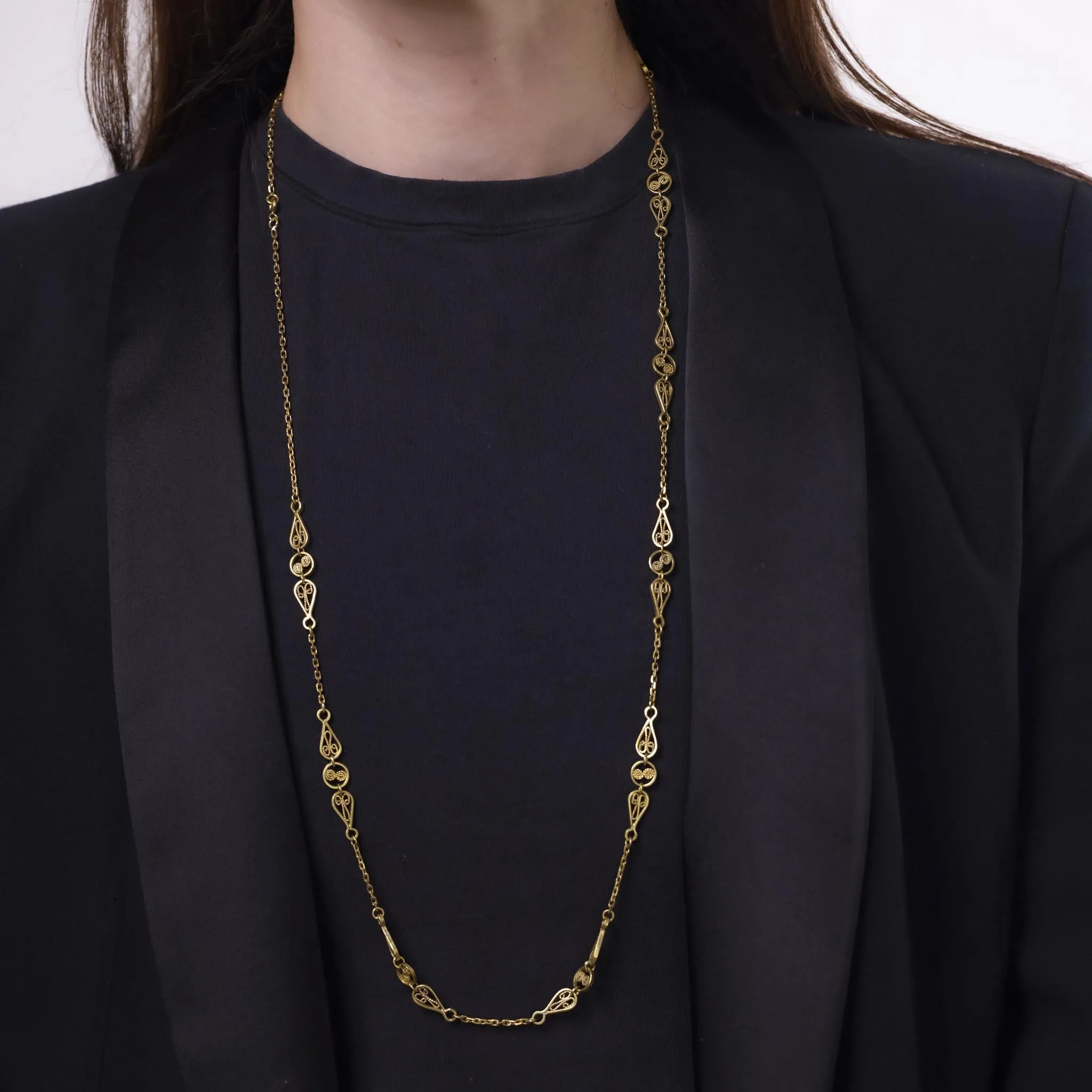 Victorian French 18k yellow gold fancy link necklace