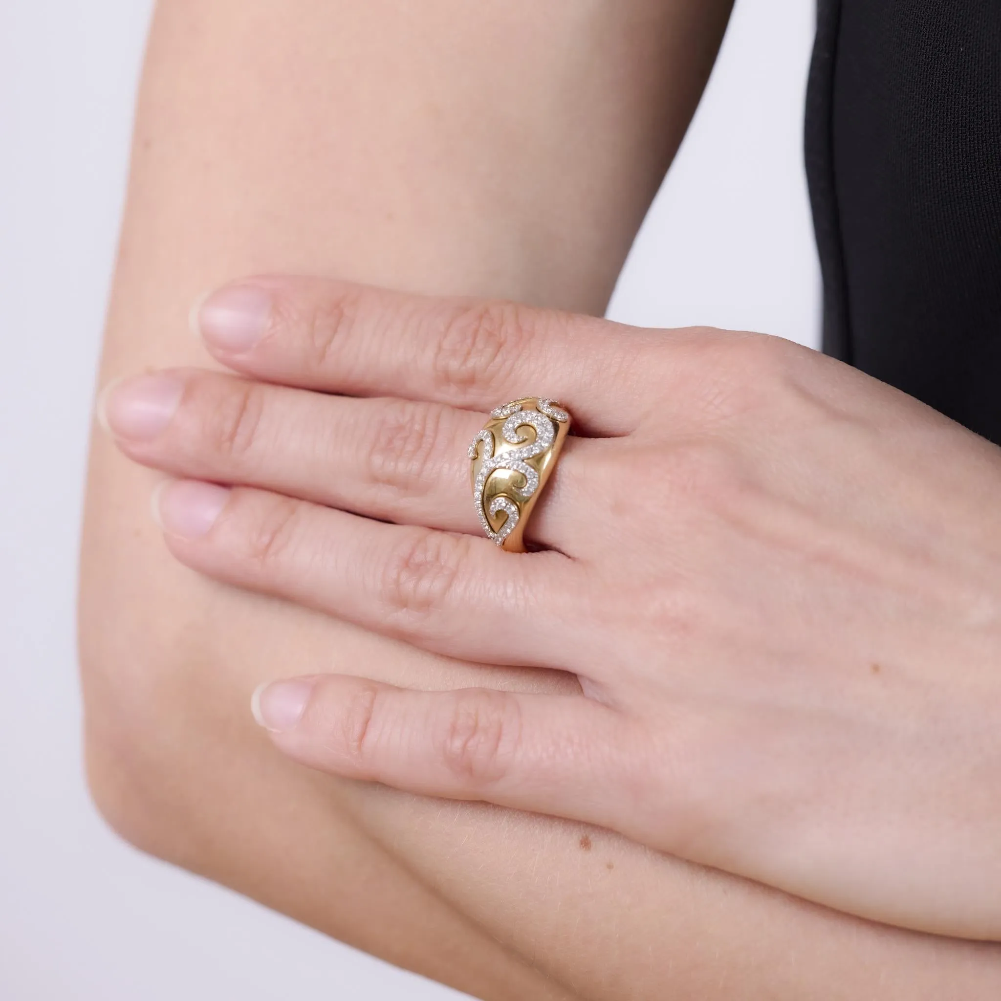 Vintage diamond 14k yellow gold ring
